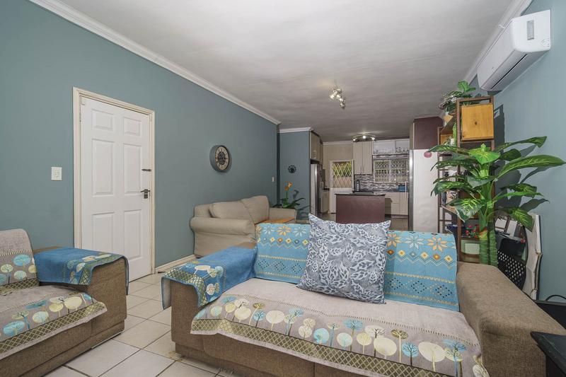 3 Bedroom Property for Sale in Amanzimtoti KwaZulu-Natal