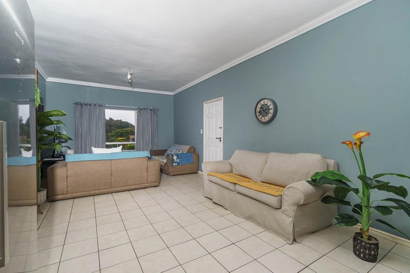 3 Bedroom Property for Sale in Amanzimtoti KwaZulu-Natal