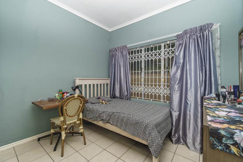 3 Bedroom Property for Sale in Amanzimtoti KwaZulu-Natal