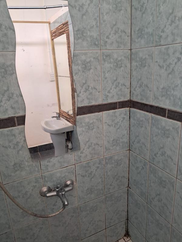 1 Bedroom Property for Sale in Caneside KwaZulu-Natal