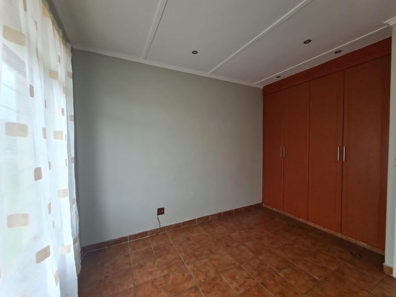 To Let 2 Bedroom Property for Rent in Bluff KwaZulu-Natal