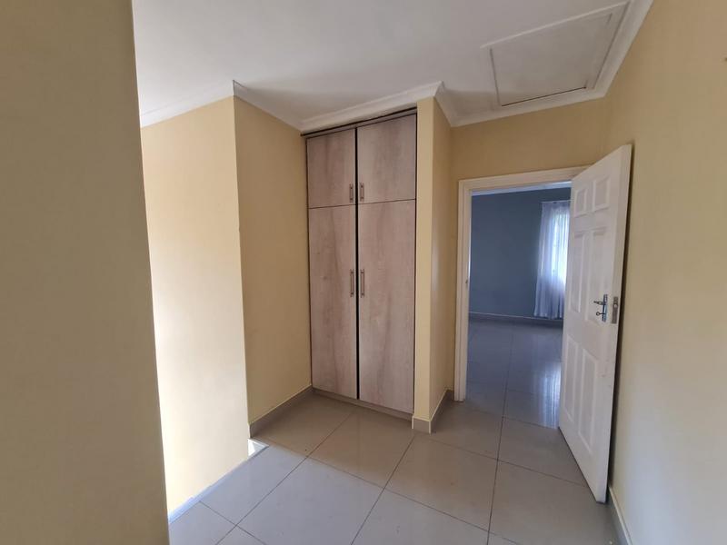 To Let 3 Bedroom Property for Rent in Rouken Glen KwaZulu-Natal