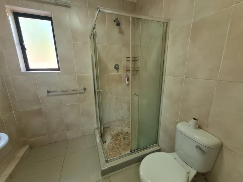 To Let 3 Bedroom Property for Rent in Rouken Glen KwaZulu-Natal