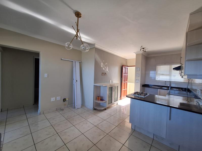 2 Bedroom Property for Sale in Manaba Beach KwaZulu-Natal