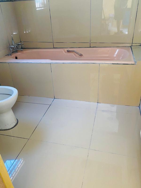 To Let 1 Bedroom Property for Rent in Avoca KwaZulu-Natal