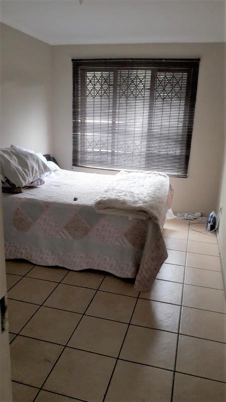 To Let 2 Bedroom Property for Rent in Woodhaven KwaZulu-Natal