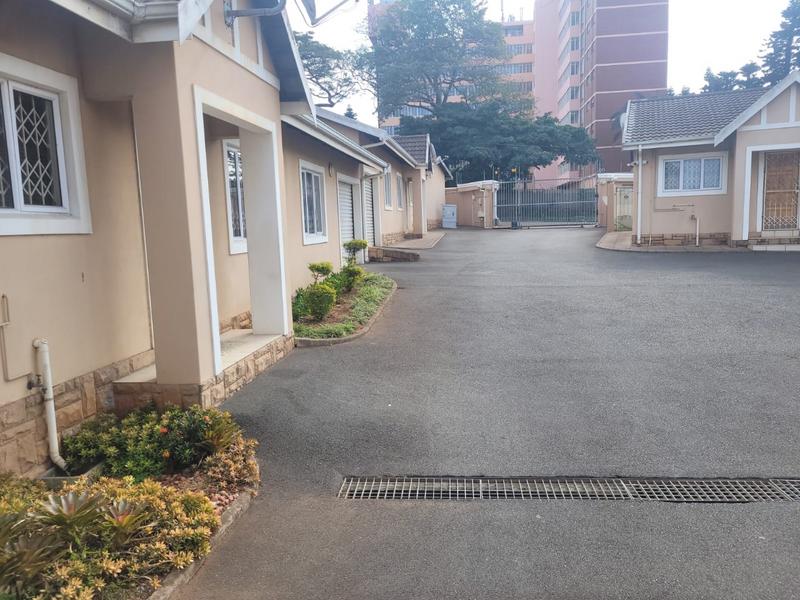2 Bedroom Property for Sale in Montclair KwaZulu-Natal