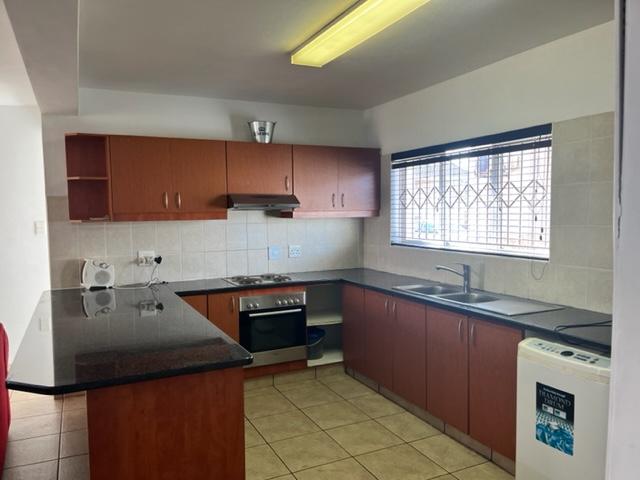 2 Bedroom Property for Sale in Montclair KwaZulu-Natal