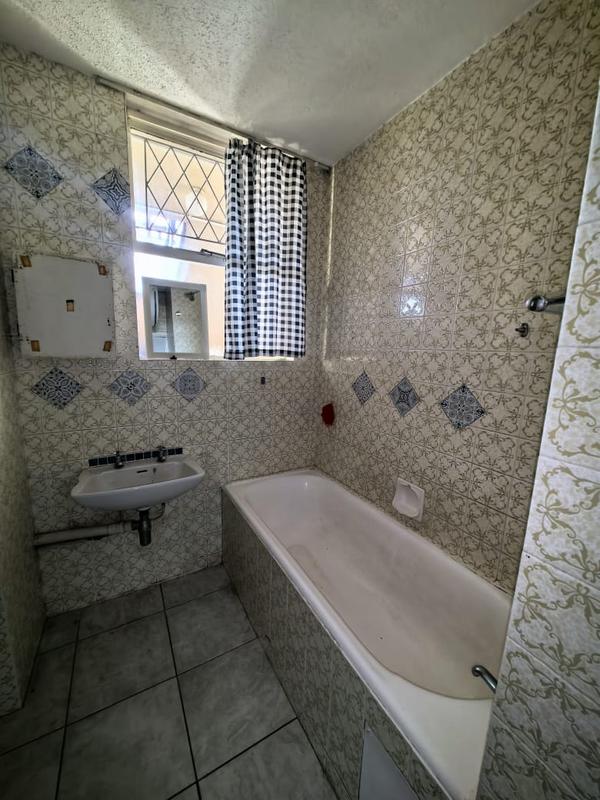 To Let 2 Bedroom Property for Rent in Morningside KwaZulu-Natal