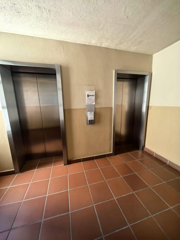 To Let 2 Bedroom Property for Rent in Morningside KwaZulu-Natal