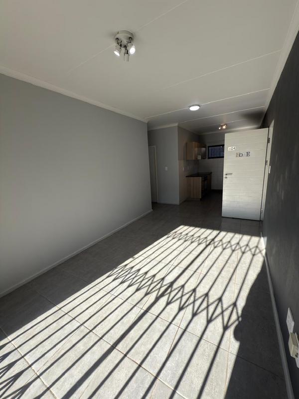 2 Bedroom Property for Sale in Amanzimtoti KwaZulu-Natal