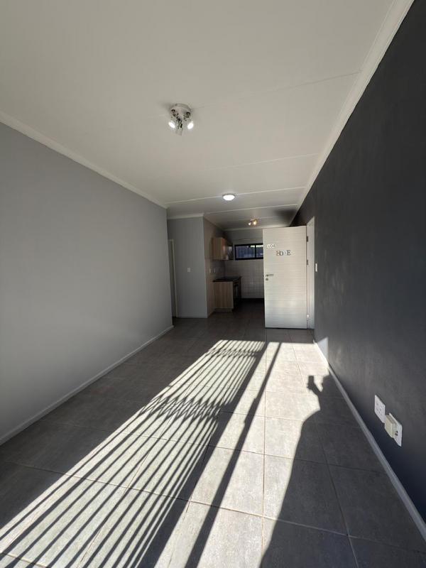2 Bedroom Property for Sale in Amanzimtoti KwaZulu-Natal