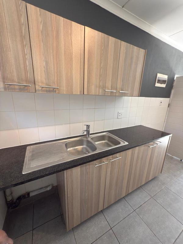 2 Bedroom Property for Sale in Amanzimtoti KwaZulu-Natal