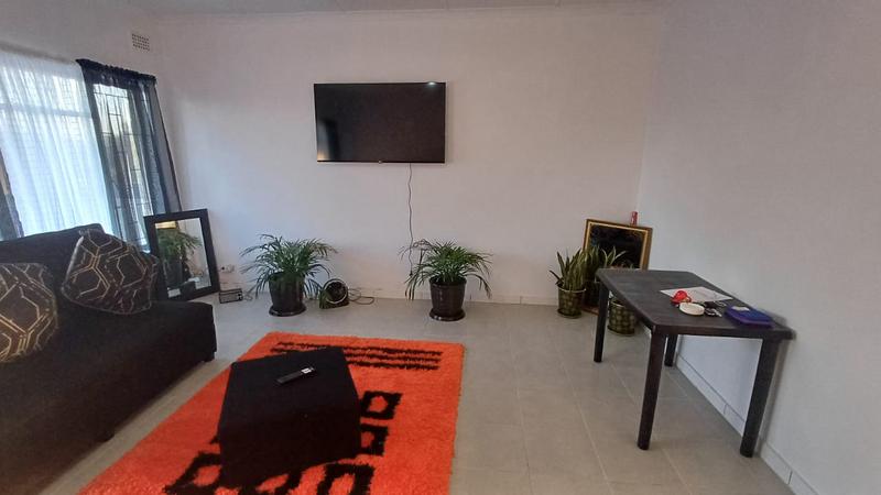 2 Bedroom Property for Sale in Malvern KwaZulu-Natal