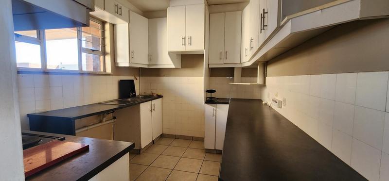 To Let 2 Bedroom Property for Rent in Umkomaas KwaZulu-Natal