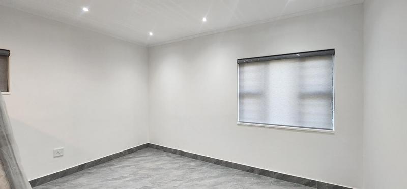 To Let 2 Bedroom Property for Rent in Saiccor Village KwaZulu-Natal