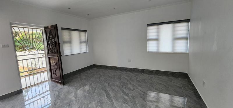 To Let 2 Bedroom Property for Rent in Saiccor Village KwaZulu-Natal
