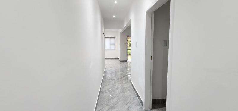 To Let 2 Bedroom Property for Rent in Saiccor Village KwaZulu-Natal