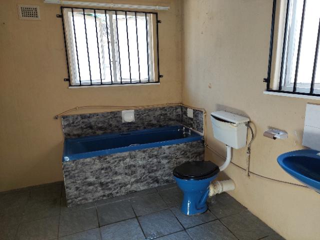 3 Bedroom Property for Sale in Amanzimtoti KwaZulu-Natal