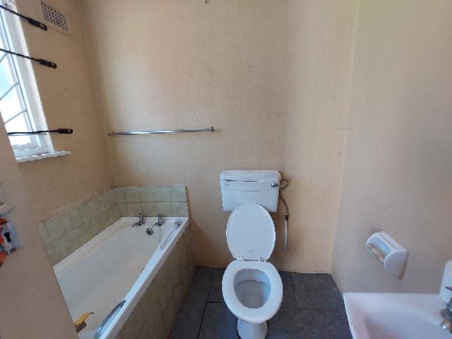 3 Bedroom Property for Sale in Amanzimtoti KwaZulu-Natal
