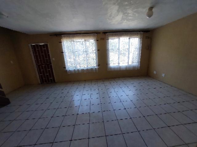 3 Bedroom Property for Sale in Amanzimtoti KwaZulu-Natal