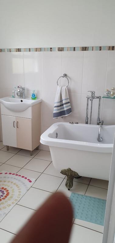 5 Bedroom Property for Sale in Cato Manor KwaZulu-Natal