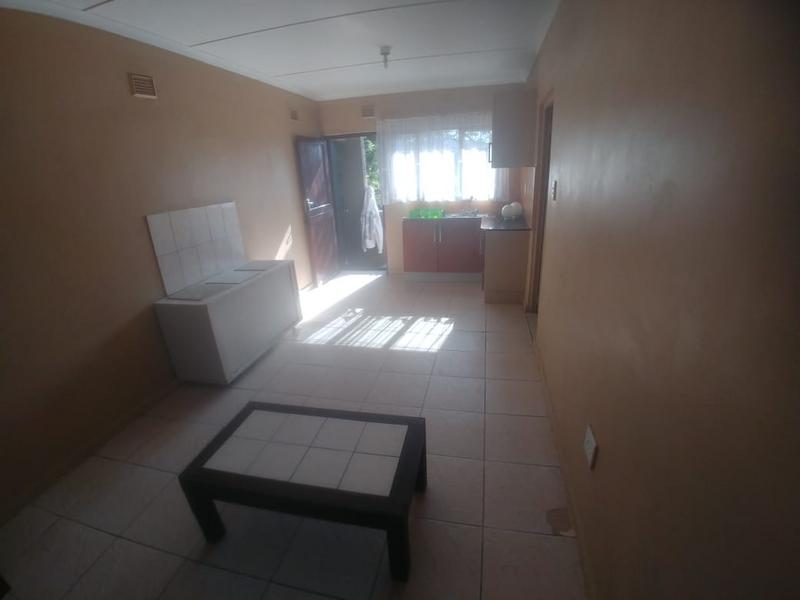 To Let 1 Bedroom Property for Rent in Westham KwaZulu-Natal