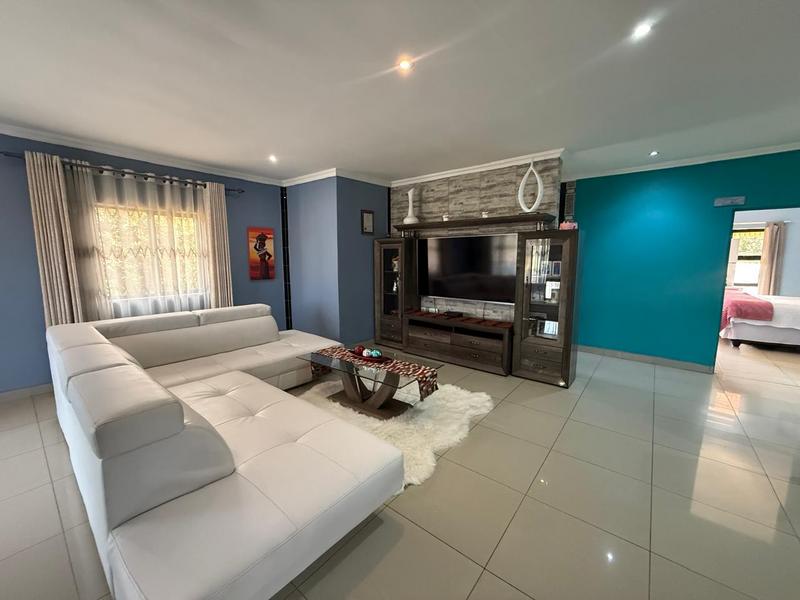 4 Bedroom Property for Sale in Camperdown KwaZulu-Natal