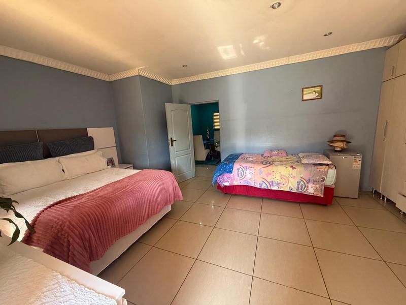 4 Bedroom Property for Sale in Camperdown KwaZulu-Natal