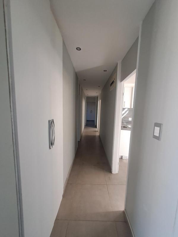 3 Bedroom Property for Sale in Umhlanga Rocks KwaZulu-Natal