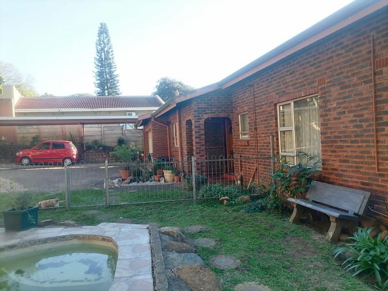 3 Bedroom Property for Sale in Amanzimtoti KwaZulu-Natal