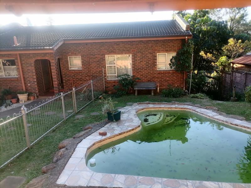 3 Bedroom Property for Sale in Amanzimtoti KwaZulu-Natal