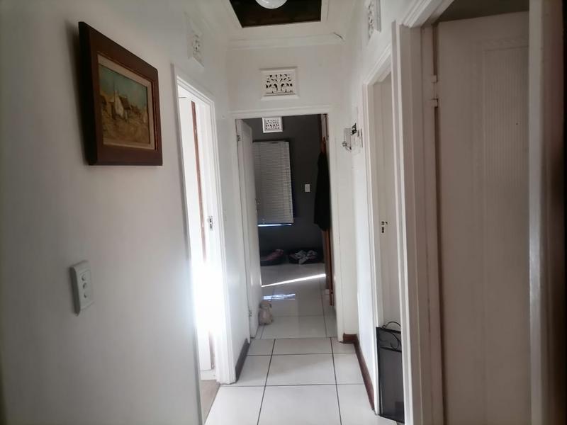 3 Bedroom Property for Sale in Amanzimtoti KwaZulu-Natal