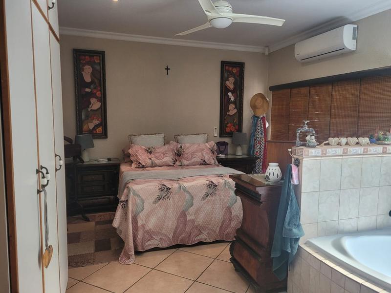 3 Bedroom Property for Sale in Manaba Beach KwaZulu-Natal