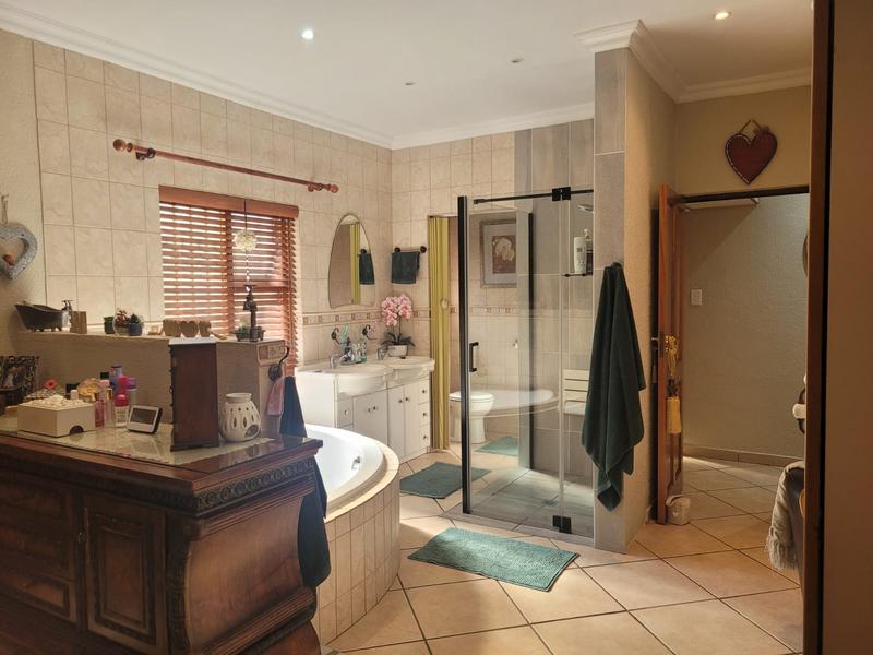3 Bedroom Property for Sale in Manaba Beach KwaZulu-Natal