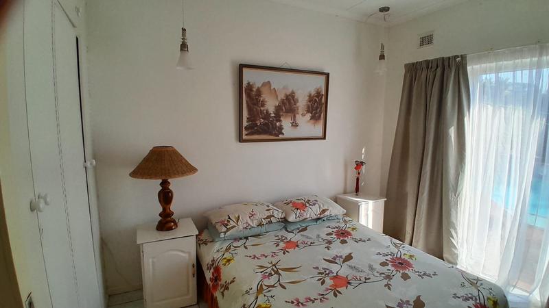 6 Bedroom Property for Sale in Uvongo KwaZulu-Natal