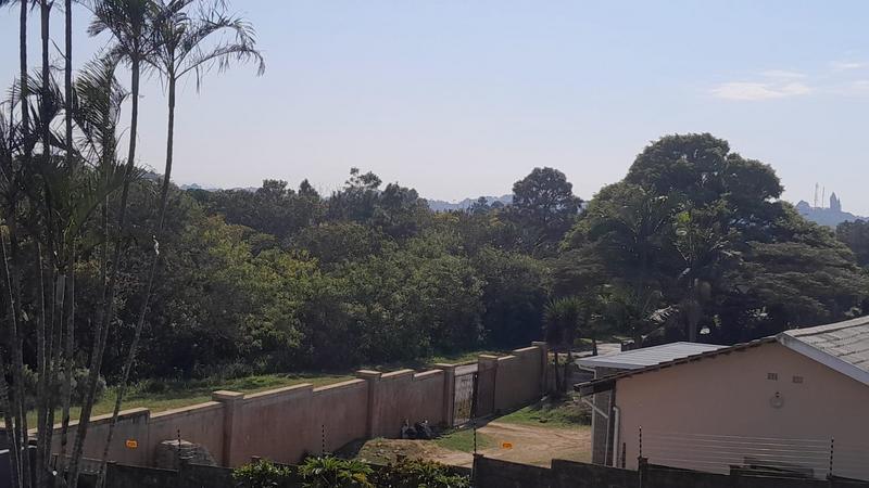 6 Bedroom Property for Sale in Uvongo KwaZulu-Natal