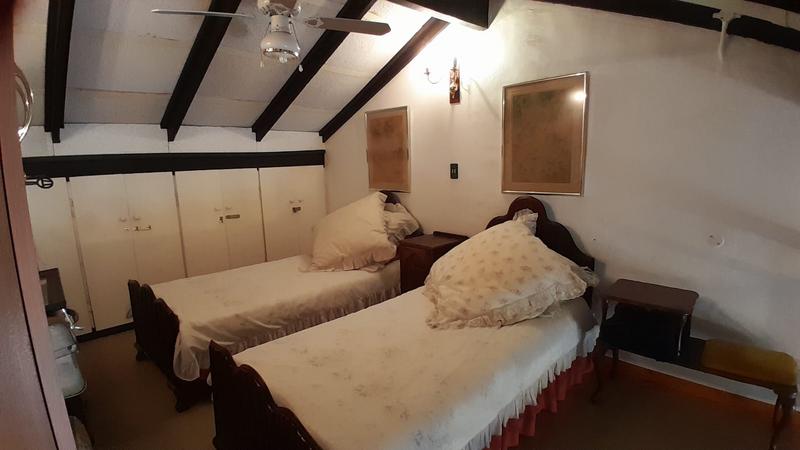 6 Bedroom Property for Sale in Uvongo KwaZulu-Natal