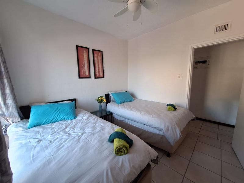 To Let 2 Bedroom Property for Rent in Manaba Beach KwaZulu-Natal