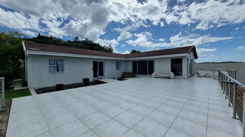 5 Bedroom Property for Sale in Palm Beach KwaZulu-Natal