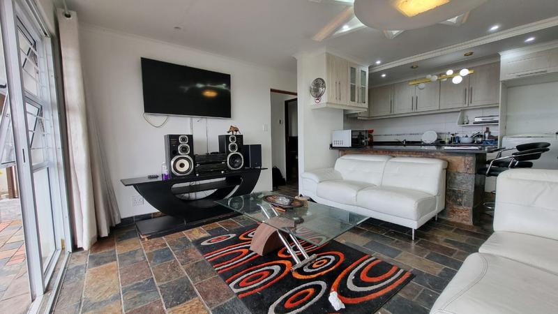 5 Bedroom Property for Sale in Palm Beach KwaZulu-Natal