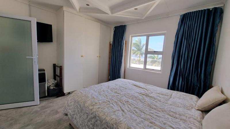 5 Bedroom Property for Sale in Palm Beach KwaZulu-Natal