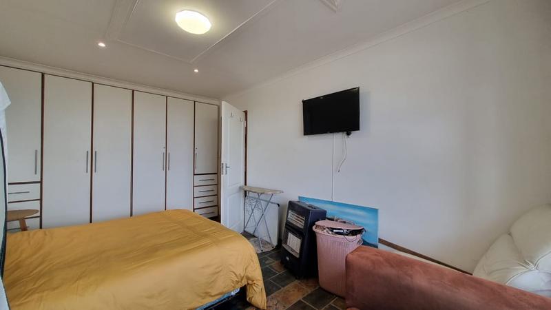 5 Bedroom Property for Sale in Palm Beach KwaZulu-Natal