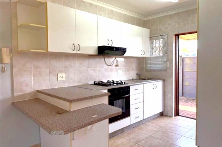 2 Bedroom Property for Sale in Birdswood KwaZulu-Natal