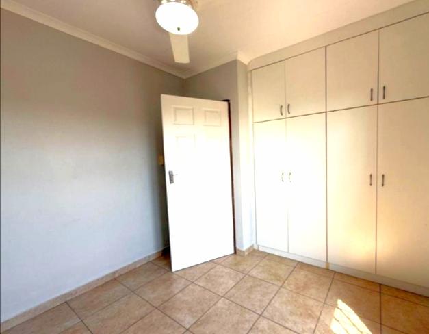2 Bedroom Property for Sale in Birdswood KwaZulu-Natal