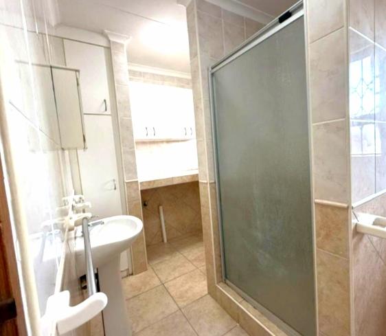 2 Bedroom Property for Sale in Birdswood KwaZulu-Natal