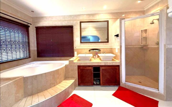 4 Bedroom Property for Sale in Birdswood KwaZulu-Natal
