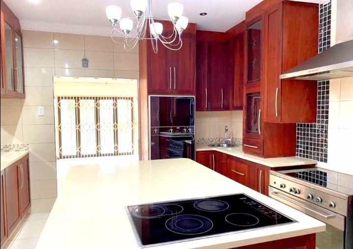 4 Bedroom Property for Sale in Meer En See KwaZulu-Natal