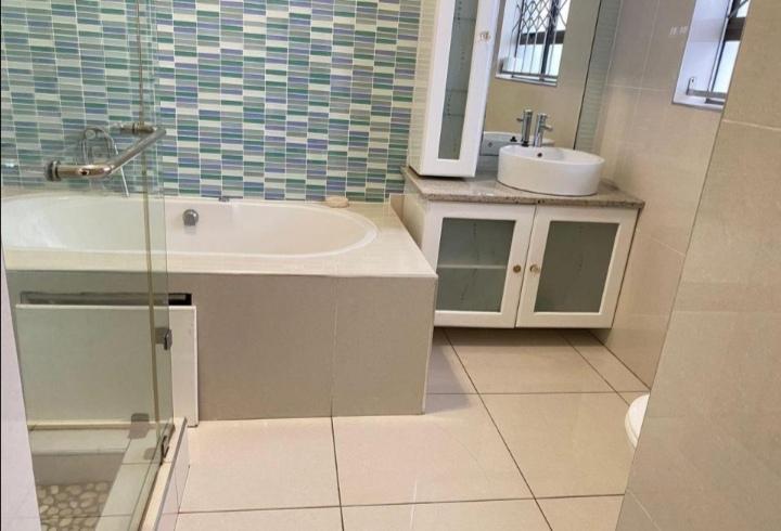 4 Bedroom Property for Sale in Meer En See KwaZulu-Natal