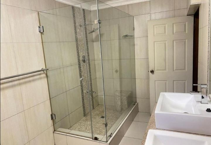 4 Bedroom Property for Sale in Meer En See KwaZulu-Natal